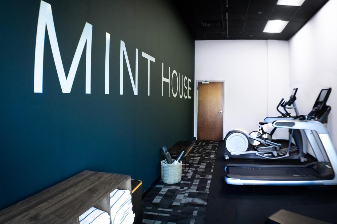 Mint House Greenville - West End Extérieur photo